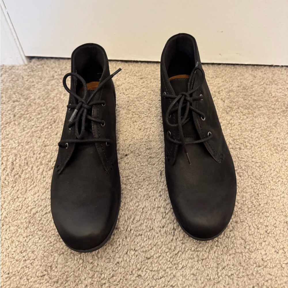 ROCKPORT Womens 7.5 Suede Leather Ankle Boots Booties Lace Up Block Heel - Picture 8 of 12